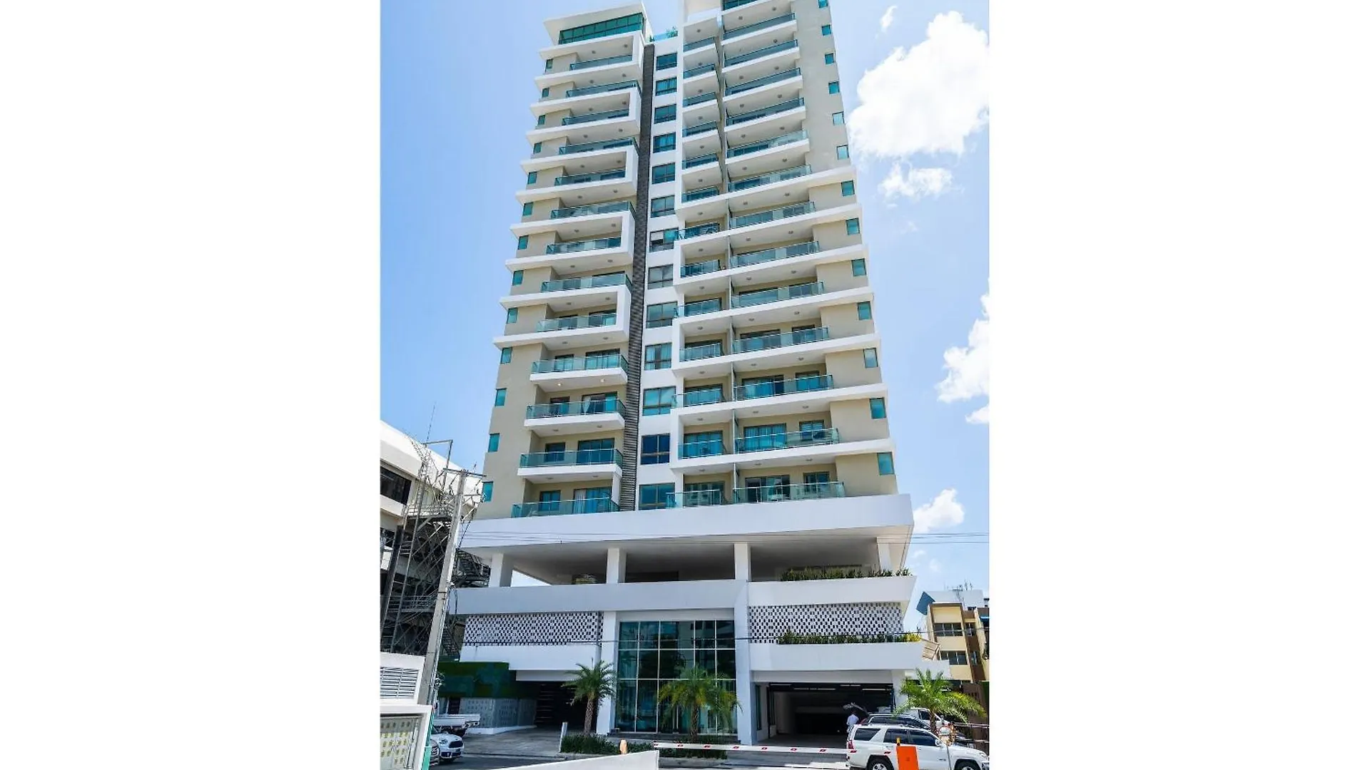 Arpel 6 Suites By Yellowkey Los Prados